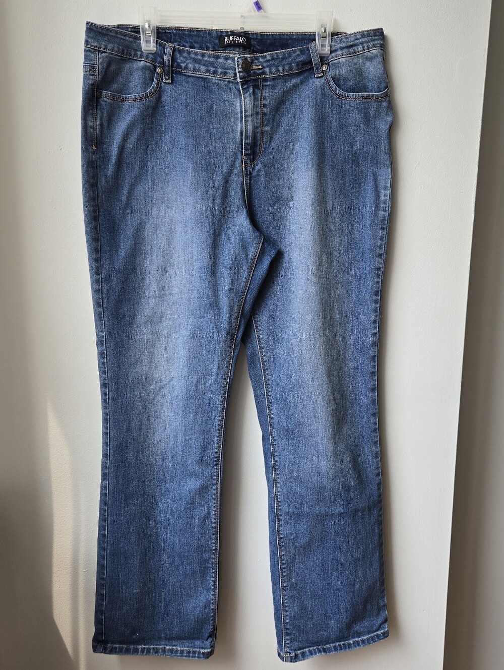 Buffalo Womens 13/14 MidRise Straight-Leg Stretch David Bitton Medium Blue Jeans